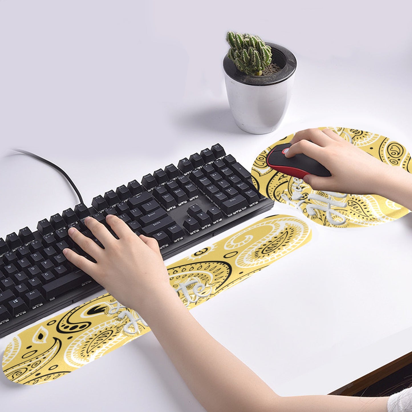 Love The Hustle Mouse Pad and Hand Rest Set