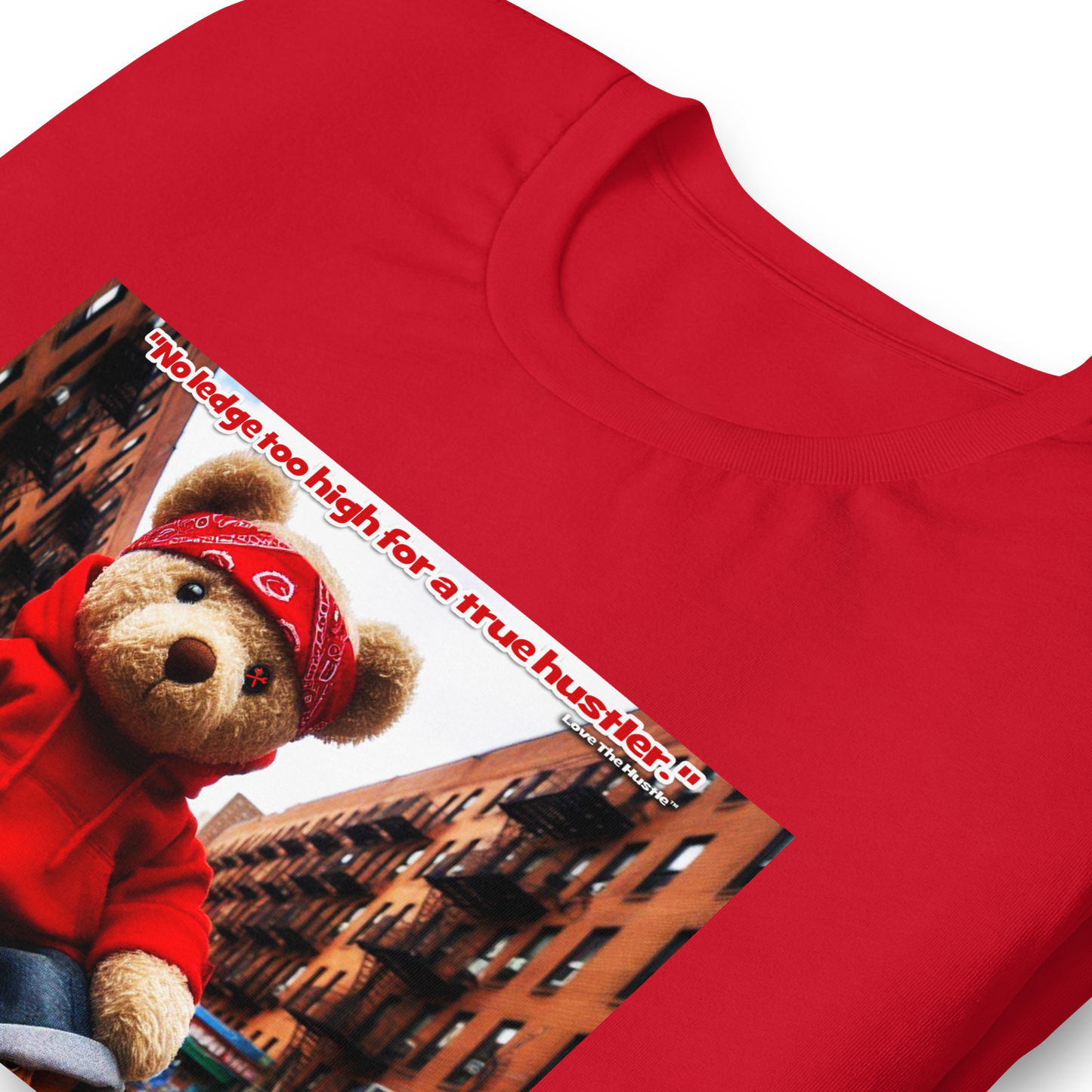 Camiseta unisex con estampado de oso rojo y bandana Love The Hustle™