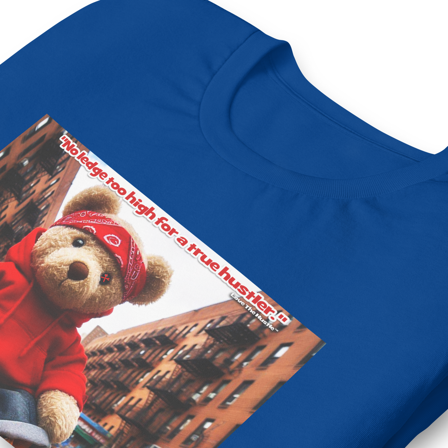 Camiseta unisex con estampado de oso rojo y bandana Love The Hustle™